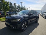 2023 Volvo XC40 Plus Dark Theme