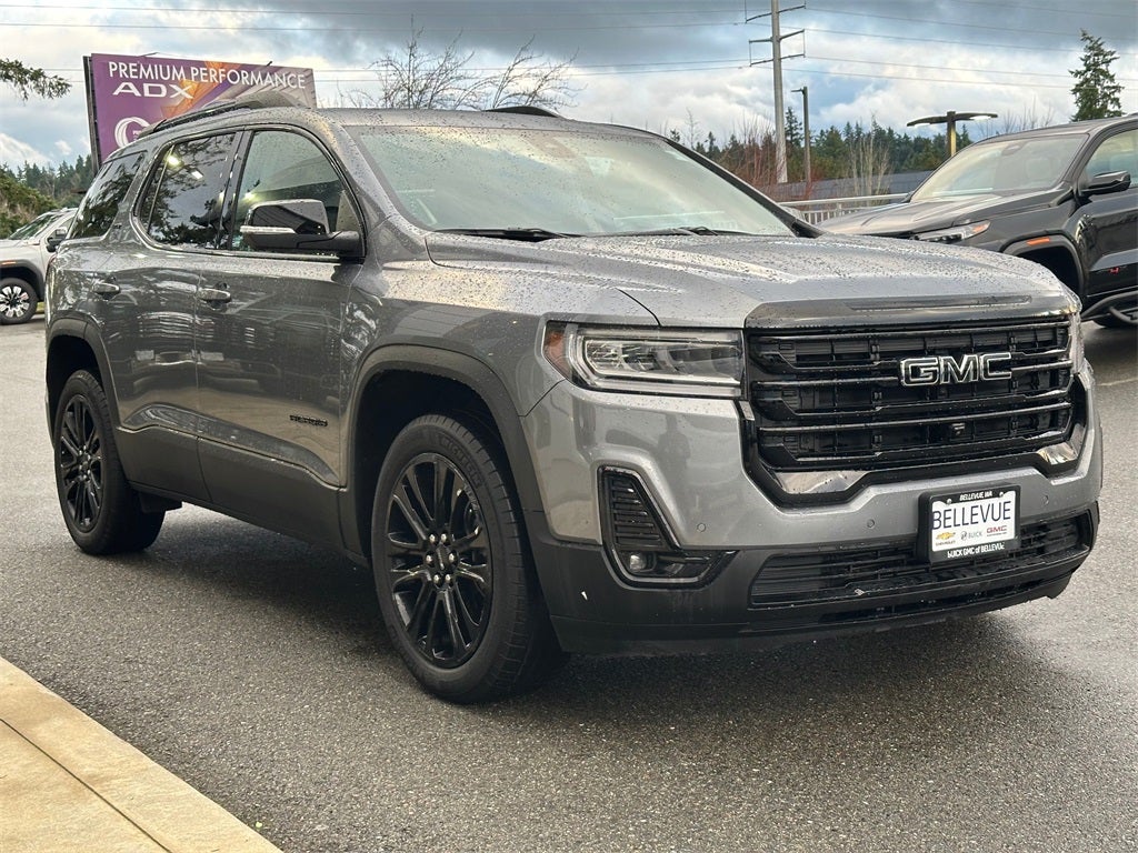 2022 GMC Acadia SLT