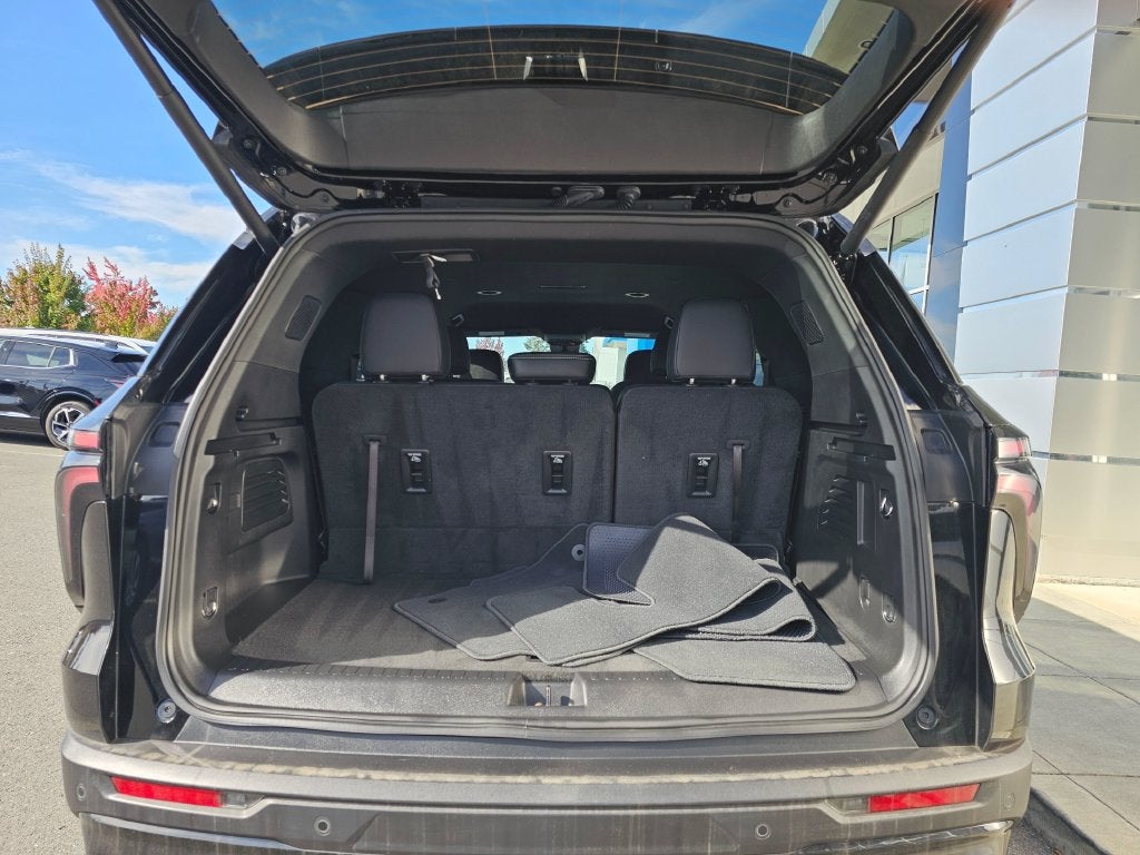 2026 Chevrolet Traverse LT 2LT
