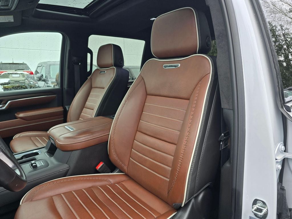 2024 GMC Sierra 3500HD Denali Ultimate