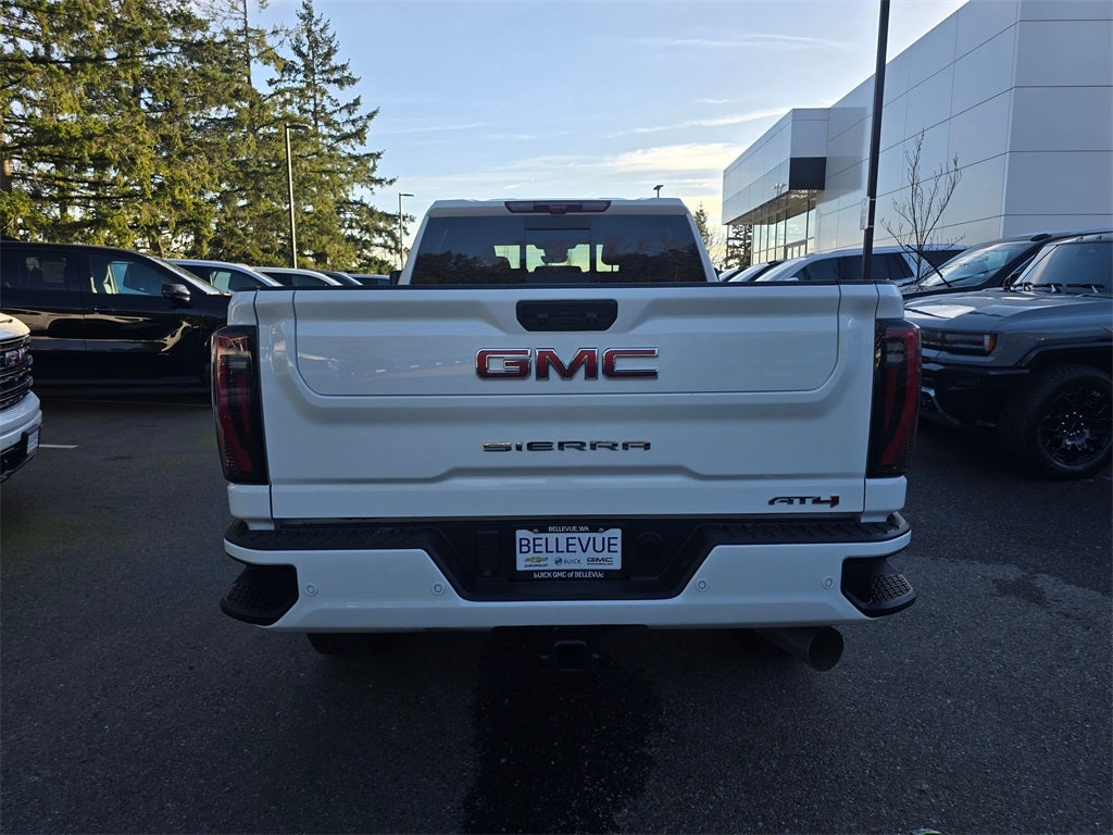 2025 GMC Sierra 3500HD AT4