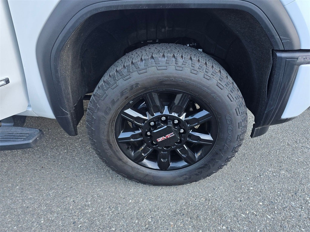2025 GMC Sierra 3500HD AT4