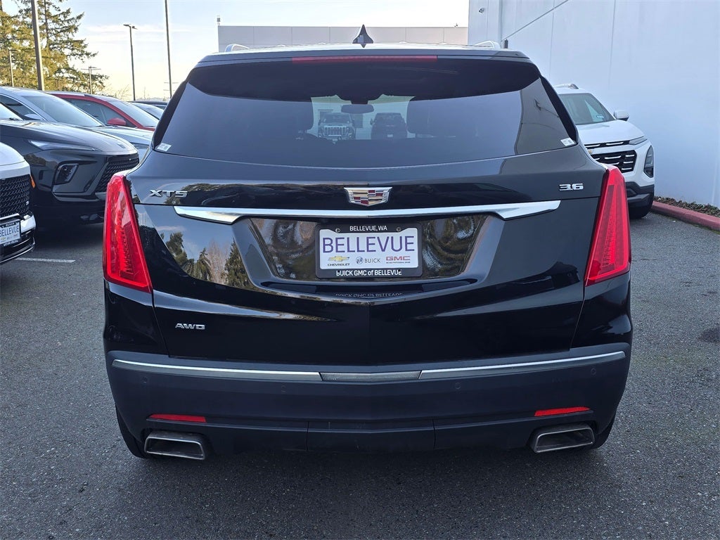 2018 Cadillac XT5 Luxury