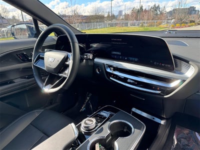 2025 Cadillac LYRIQ Sport