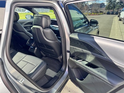 2025 Cadillac LYRIQ Sport