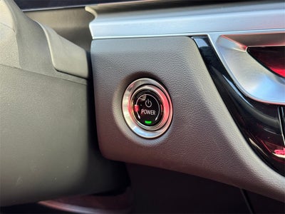 2025 Cadillac LYRIQ Sport