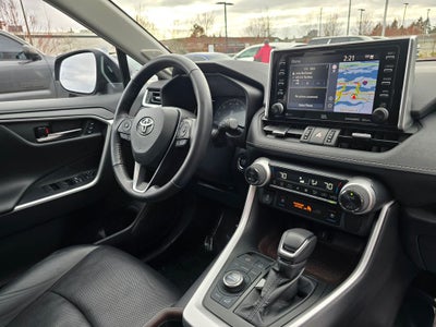 2020 Toyota RAV4 Limited