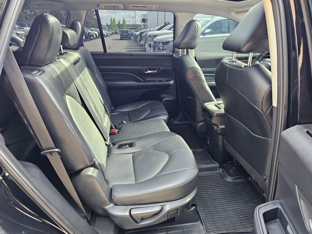 2025 Toyota Grand Highlander Hybrid XLE