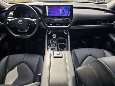 2025 Toyota Grand Highlander Hybrid XLE