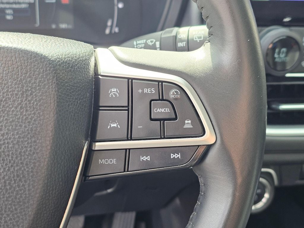 2025 Toyota Grand Highlander Hybrid XLE