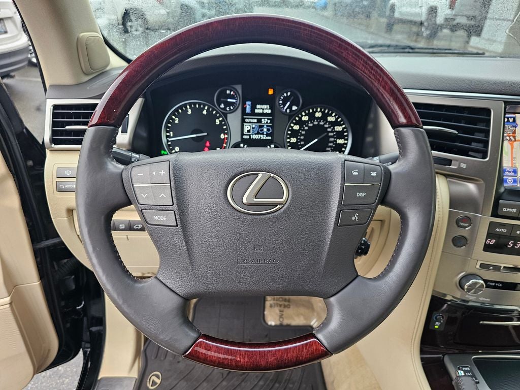 2013 Lexus LX 570