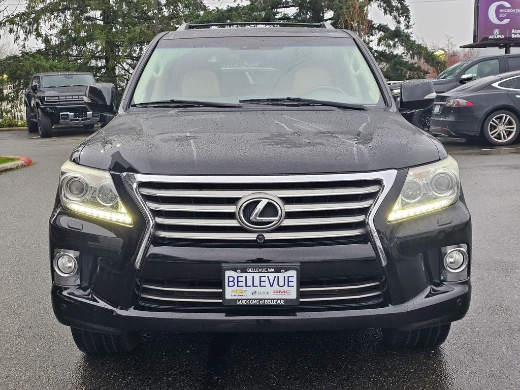 2013 Lexus LX 570