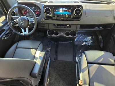 2022 Mercedes-Benz Sprinter 2500 Passenger 170 WB High Roof