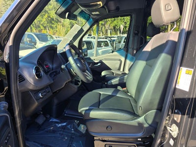 2022 Mercedes-Benz Sprinter 2500 Passenger 170 WB High Roof