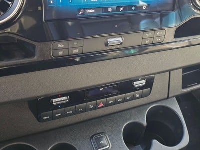 2022 Mercedes-Benz Sprinter 2500 Passenger 170 WB High Roof