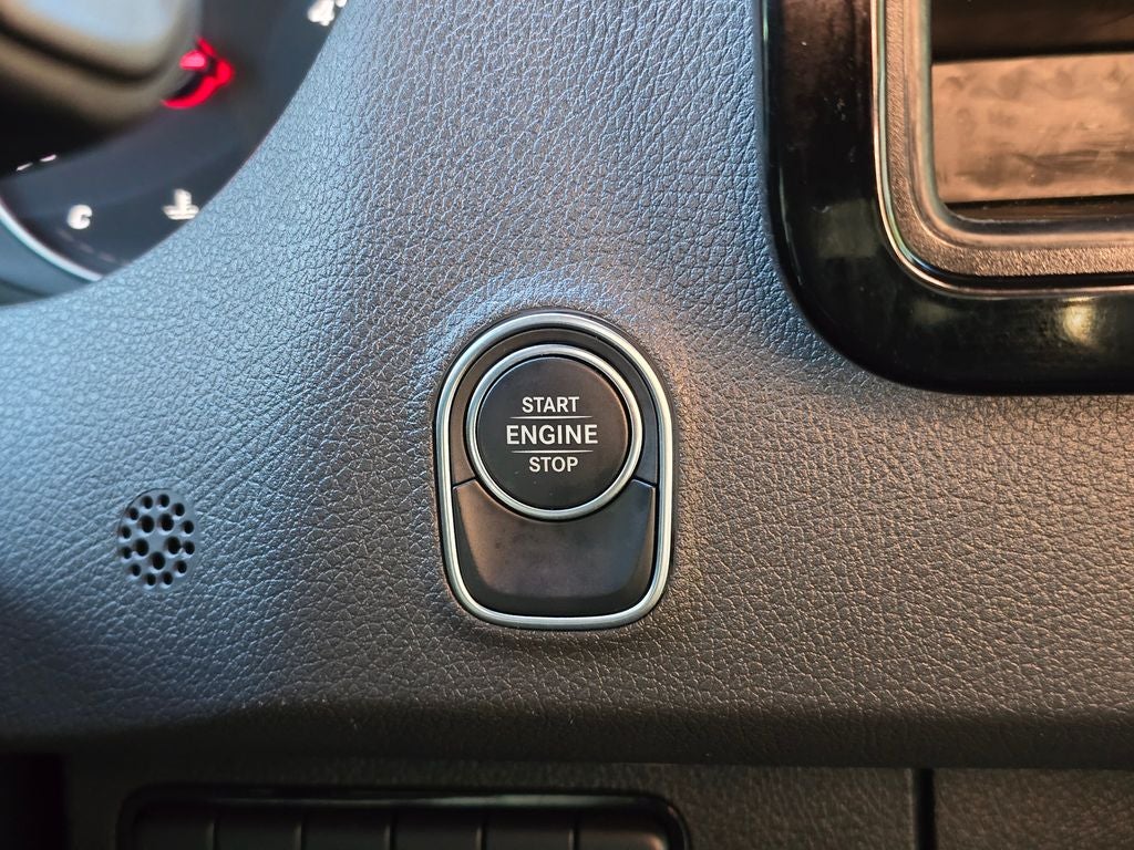 2022 Mercedes-Benz Sprinter 2500 Passenger 170 WB High Roof